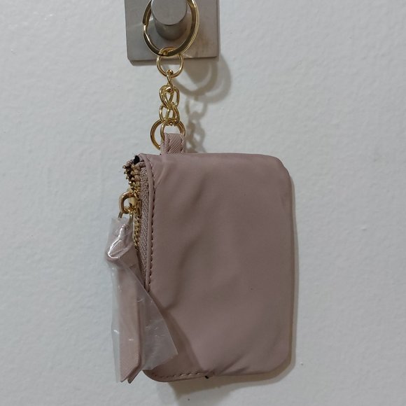 STEVE MADDEN Small Mini Bag Clip On Waterproof Pouch Keychain - Picture 2 of 5